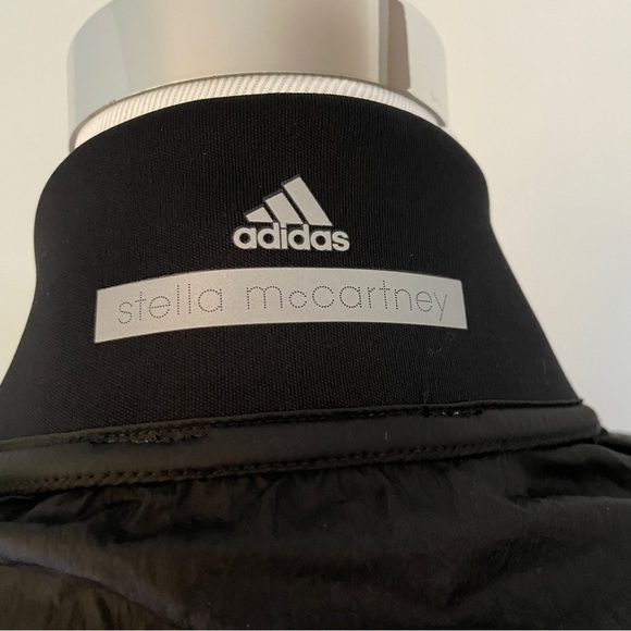 Adidas by Stella McCartney lightweight windbreaker in black, small - Picture 11 of 16